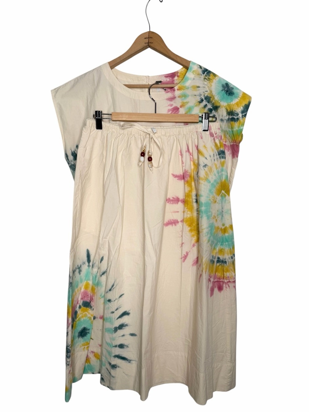 YFB Tie Dye Cropped Cap Sleeve Top and Matching Skirt 2 Piece Set Size M NWOT